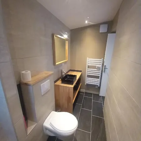 Une petite maison et sa prairie Villefargeau Extérieur photo