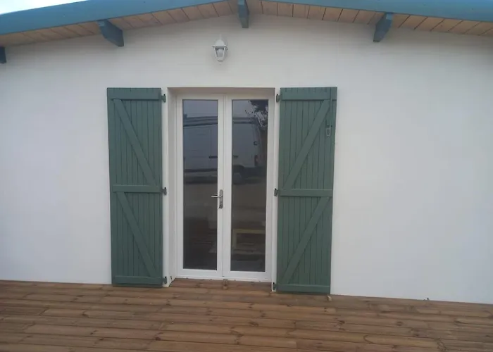 Une Petite Maison Et Sa Prairie
